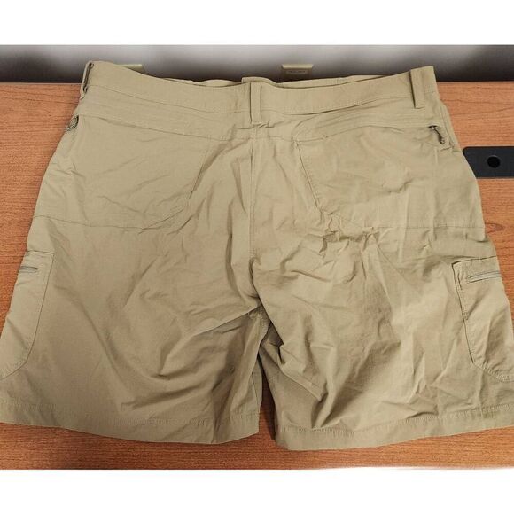 LL Bean Shorts Mens 44W Brown Nylon Blend Flat Front Cargo - Picture 5 of 5